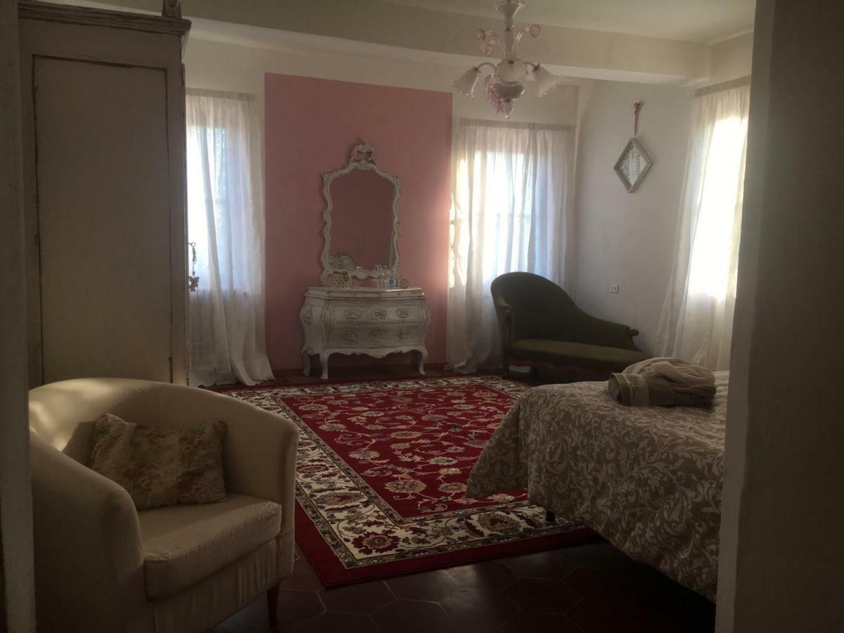 Bed & Breakfast New Flowers Farm *